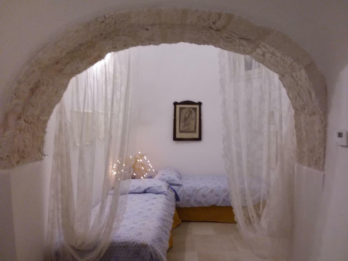 Trulli L'Utopia Di Anny Trulli Anny'S Utopia Locorotondo Bagian luar foto